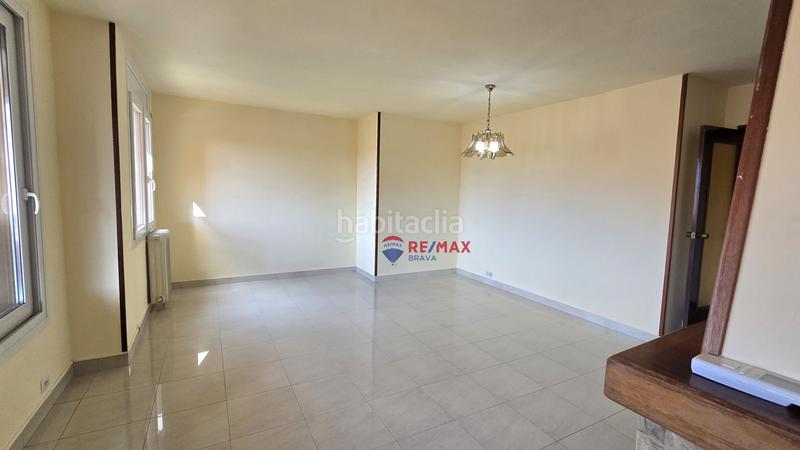 Foto ace4f353-aa35-4995-9fe2-1f71f88aecec. Etagenwohnung mit heizung parking in Eixample Nord Girona