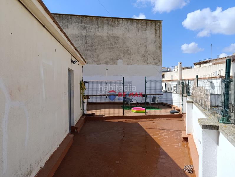 Foto 76070196-7981-4d0a-ad97-aff35c54139e. Casa adossada a La Vila Llançà