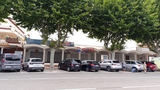 Local Comercial  Empuriabrava - moxo. Gran local comercial en empuriabrava,  con derecho a vuelo y ant