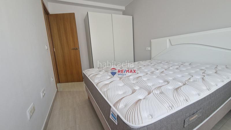 Foto 610ec461-d97c-4261-95bf-695839be3e7f. Penthouse with parking in Centre Roses