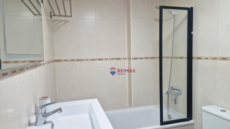 Foto 6b379c9a-2f51-4233-8599-876c82371b03. Penthouse with parking in Centre Roses