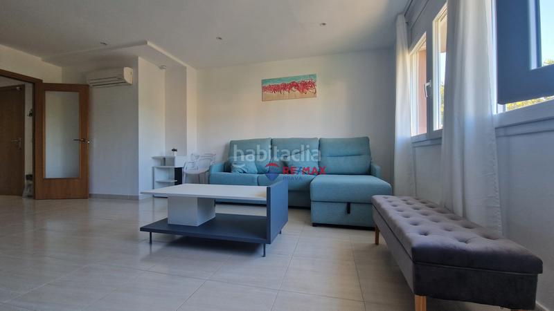 Foto 8e3752d3-1b62-4c7a-b742-e17f681dc81d. Penthouse with parking in Centre Roses