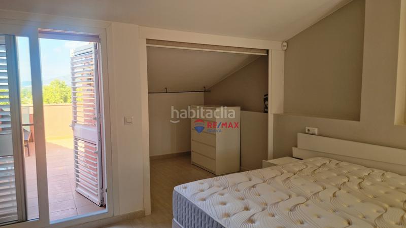 Foto b8a9ee21-5b31-4f9f-b42d-f0569af86be1. Penthouse with parking in Centre Roses