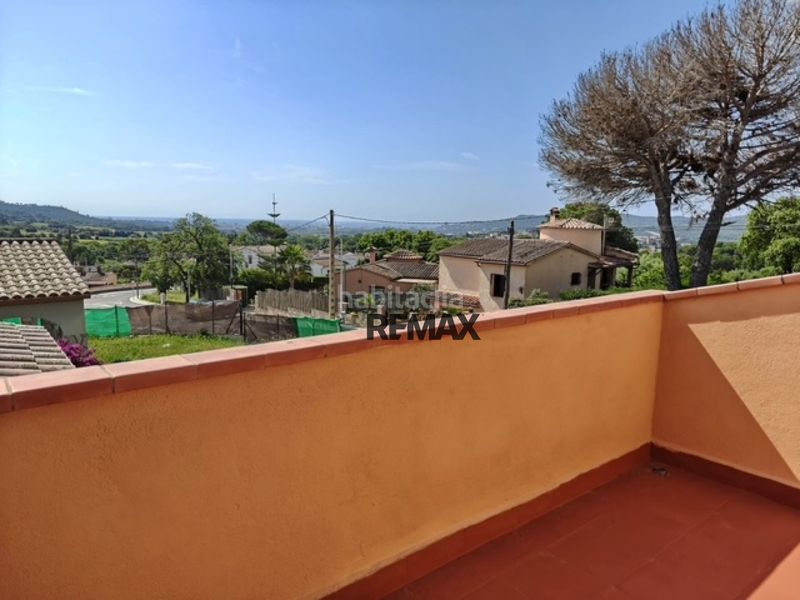 Foto c3d16c5a-02f6-400a-96ab-c5604eaadee9. Casa  urbanización mas pere, costa brava. en Calonge