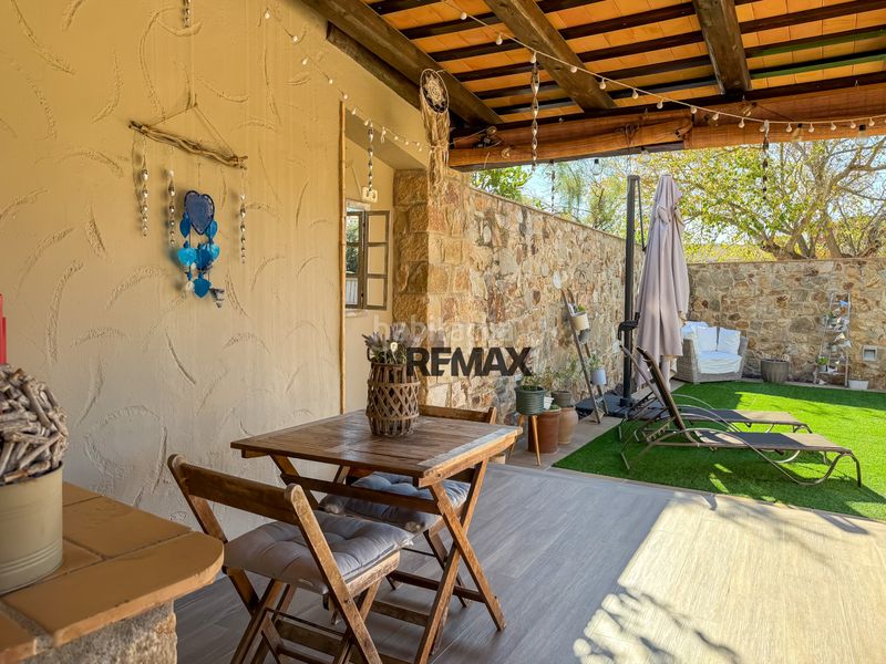 Foto 181cb3bc-9ab4-4ce7-840d-91158d54695f. Àtic amb calefacció aparcament piscina a Poble Calonge