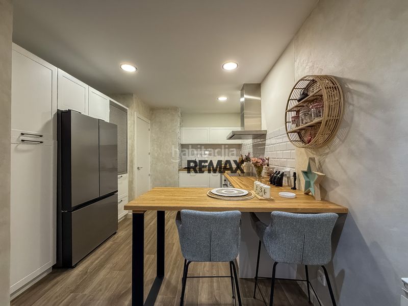 Foto 5ed4fd05-f63d-4c40-89ee-158eb4f722a1. Àtic amb calefacció aparcament piscina a Poble Calonge