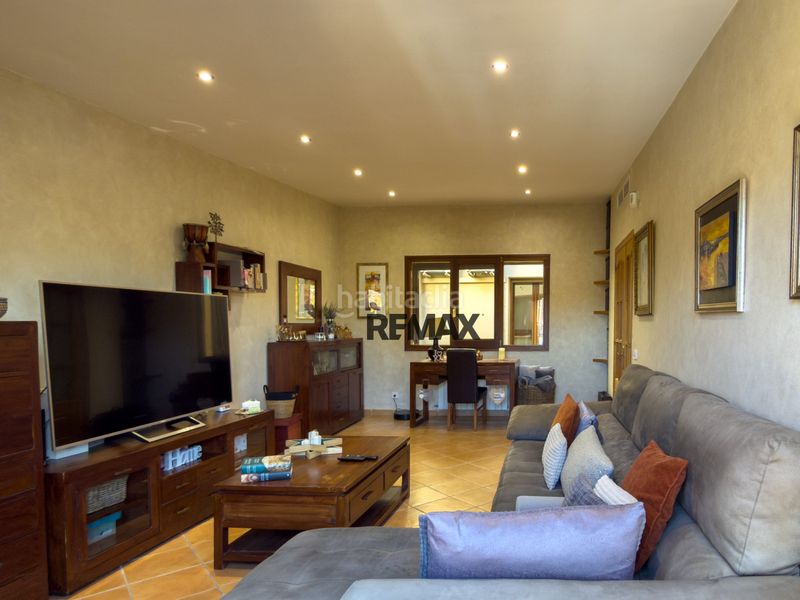 Foto 9eee1d99-ab44-407b-b4f8-5848e9b5e81c. Àtic amb calefacció aparcament piscina a Poble Calonge