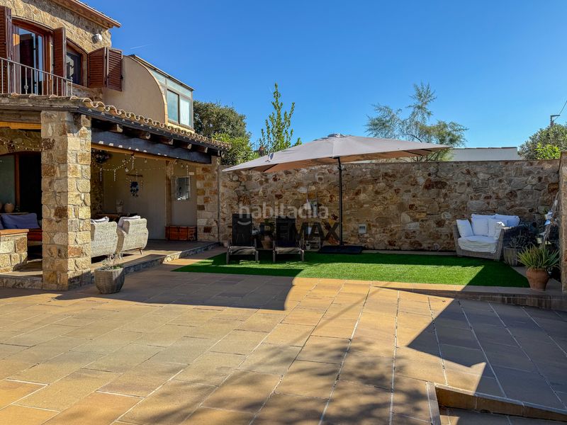 Foto c30a7fb7-afc7-43ae-a39b-95a3f9ba7129. Àtic amb calefacció aparcament piscina a Poble Calonge