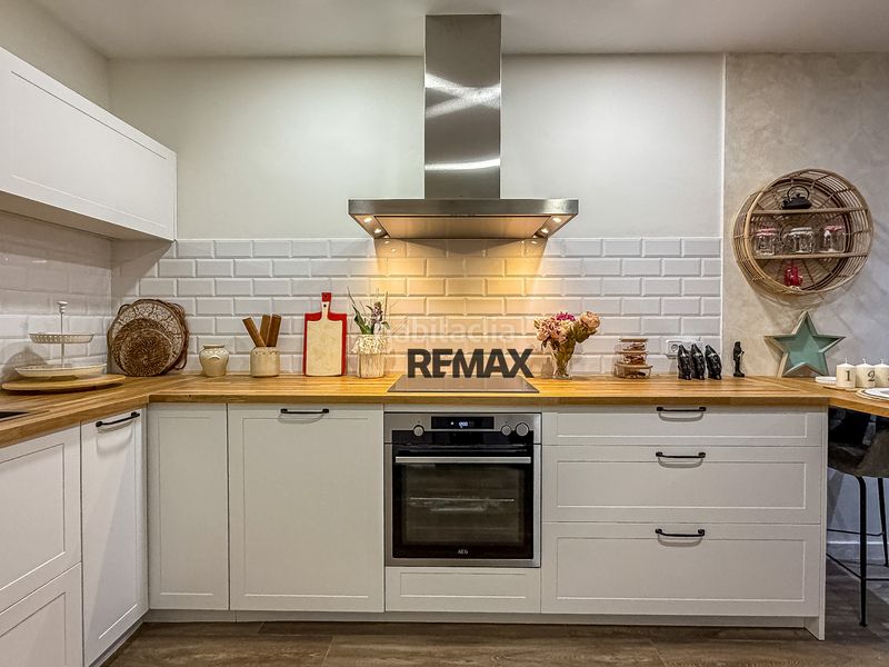 Foto d9afb763-3fd9-4b6b-9c78-4acc2bccb4a1. Àtic amb calefacció aparcament piscina a Poble Calonge