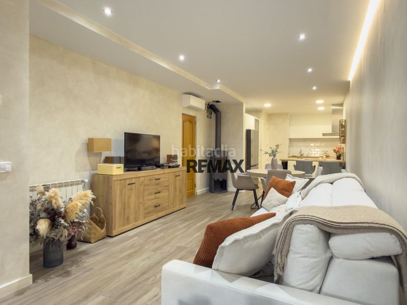 Foto eb4f53dd-39ed-435d-8d73-db51d911291b. Àtic amb calefacció aparcament piscina a Poble Calonge