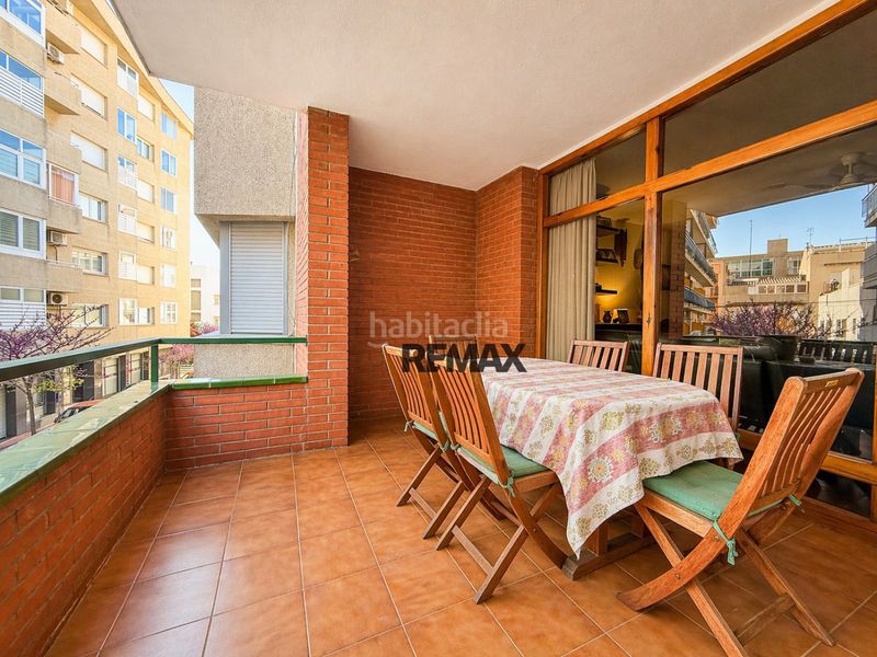Foto 994c343d-ffd6-49a9-bbb5-9354ea4499e3. Edifici a Roses - cl del puig rom 97 a Centre Roses