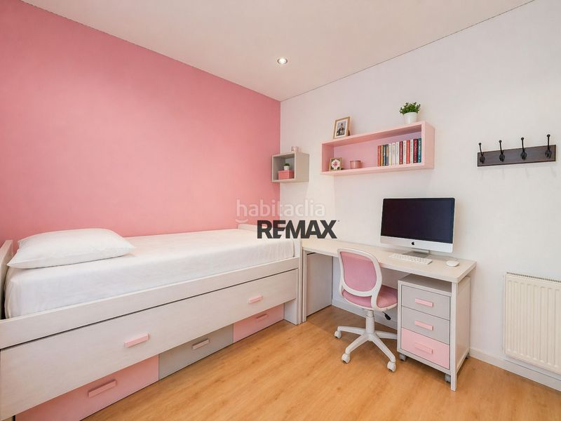 Foto aa082ec8-3b4e-46e7-a607-4e56402a7b93. Edifici a Roses - cl del puig rom 97 a Centre Roses