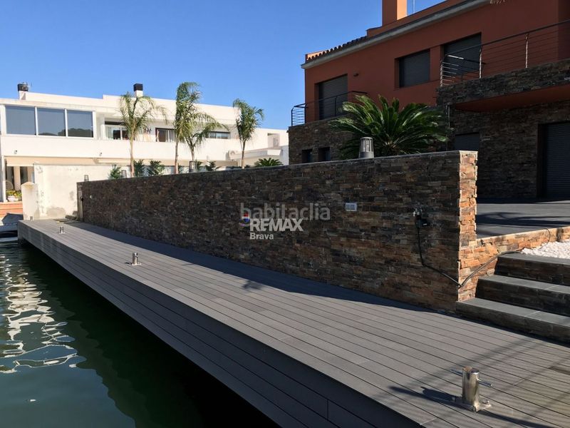 Foto 6317d51c-81cc-46b0-8853-769ff5b66764. Xalet amb calefacció aparcament piscina a Santa Margarida Roses