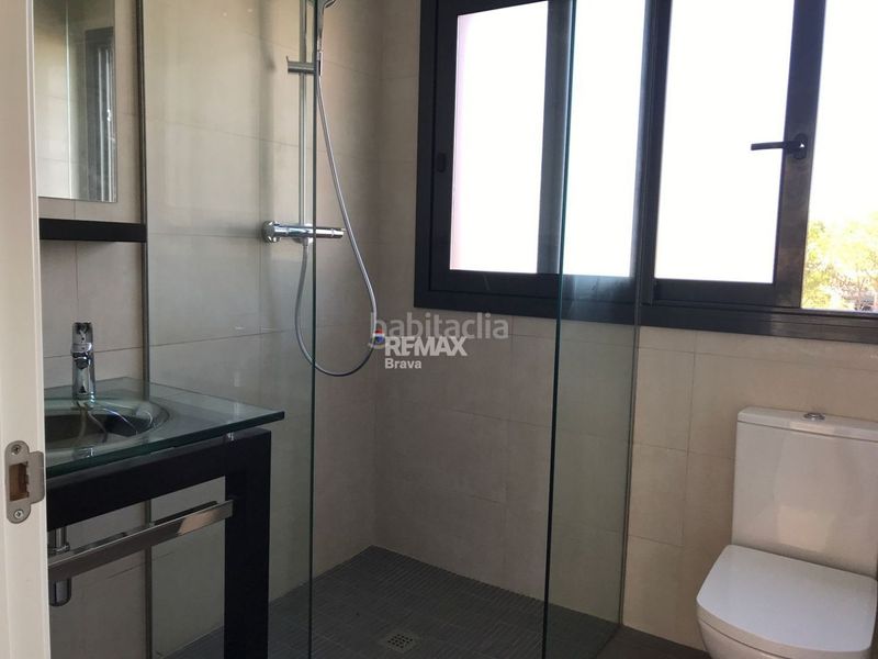 Foto bfb3a614-5abd-4b61-9767-14deea796ffb. Xalet amb calefacció aparcament piscina a Santa Margarida Roses