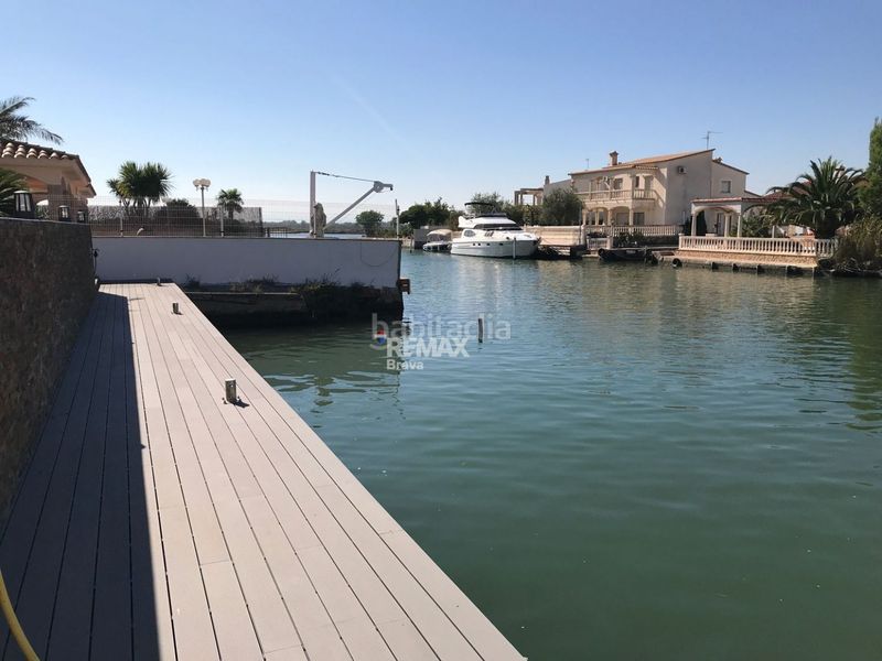 Foto dfcf800b-d3b7-40b7-a71d-19a689ad33b6. Xalet amb calefacció aparcament piscina a Santa Margarida Roses
