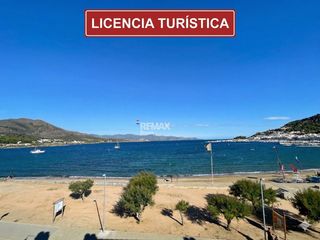 Dachwohnung  Calle de llança. Ático en primera línea de mar con licencia turística y vistas pa