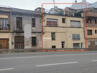 Building  Calle cl riera la. Cardedeu barcelona  edificio con rentabilidad inmediata y elevad