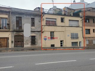 Gebäude in Roca del Vallès (La). Edificio para reformar en venta a cardedeu en barcelona