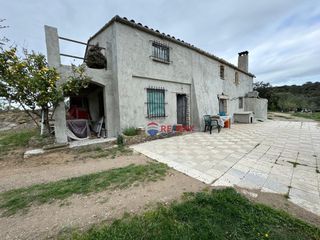 Chalet in Sant Daniel. Masia en venta a sant daniel girona