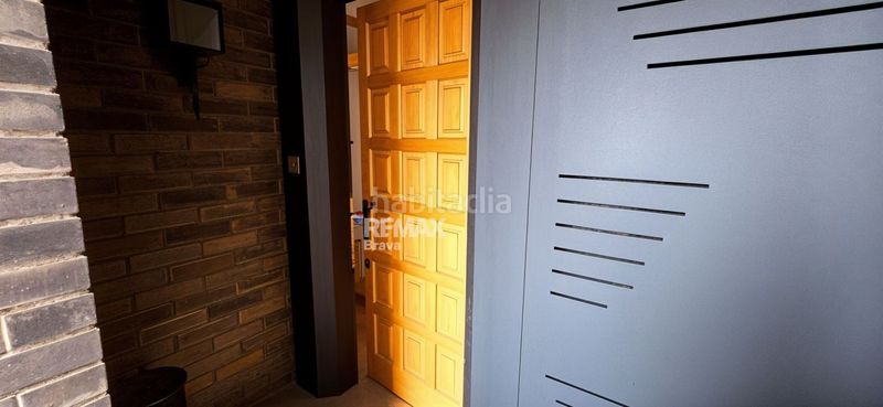 Foto ca75752c-71b5-437d-a21b-8c020f7d7979. Casa adossada amb aparcament piscina a Celrà