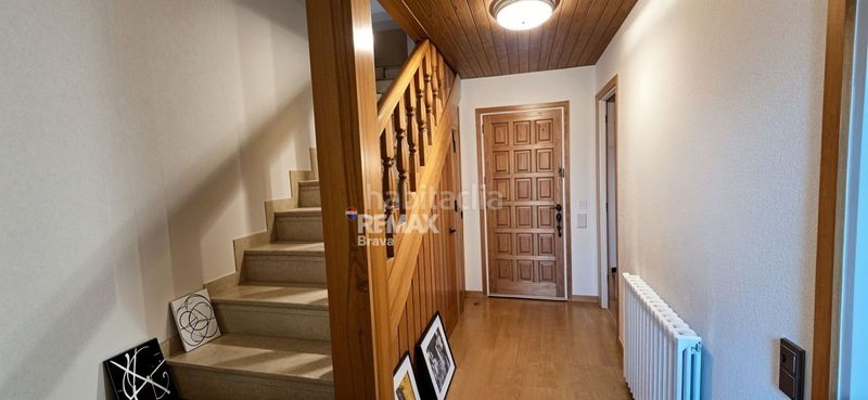 Foto e0c0deef-ca40-4a61-aa7d-0e4172e1bbf4. Casa adossada amb aparcament piscina a Celrà