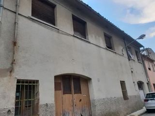 Building in Sant Hilari Sacalm. Edificio en venta a girona en sant hilary sacalm
