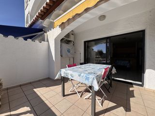 Xalet a Alberes. Casa con amarre de 10 metros en empuriabrava, costa brava