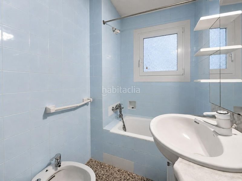 Foto 783041db-8b54-47ec-87a2-b17ad8ae19bb. Pis a Centre Roses
