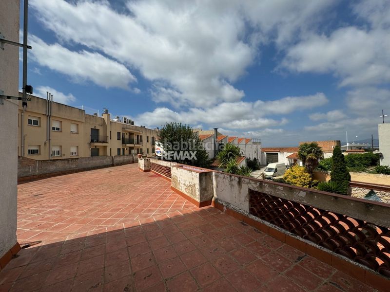 Foto 51515736-6177-4270-a3ac-16a860d05ffb. Edificio in Secuita (La)