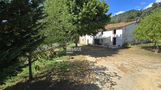 Casa  Diseminat cal ros. Brunyola  finca rústica con naves avícolas alquiladas e ingresos