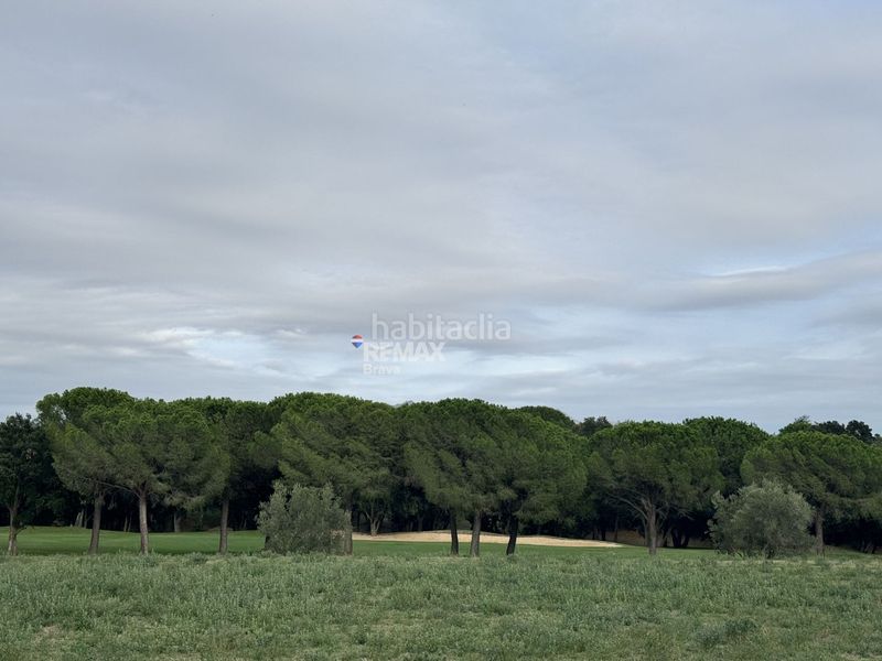 Foto 716b2a90-bdab-438f-8c10-1daadf69e4c5. Terreny residencial a Peralada