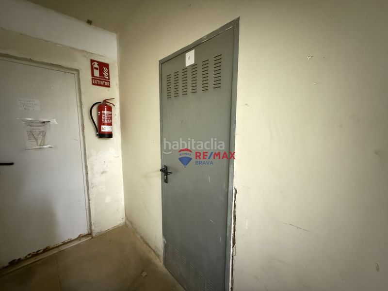 Foto 62fb8071-2c90-47e7-9aaa-ffb4da44a155. Pis amb aparcament a Jonquera (La)