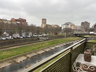 Pis  Calle calle carme. Girona centro  piso soleado con vistas al río y a pocos minutos