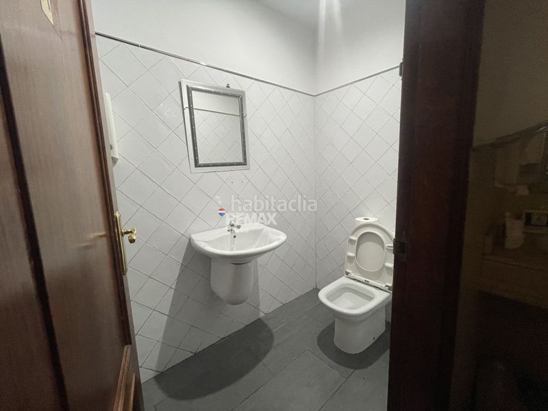 Foto 5b59d3ee-b687-4ce7-b91d-847a591033d3. Local comercial a Centre Roses
