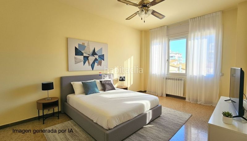 Foto 18c43207-2b95-42ea-af08-f455c6968533. Pis amb calefacció aparcament a Eixample Nord Girona