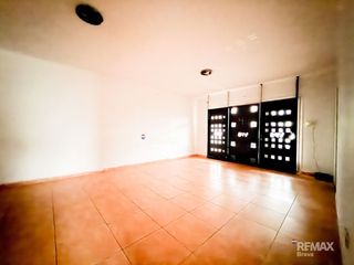 Flat  Sector sc puigmal. Empuriabrava, puigmal  apartamento para reformar con amplia terr
