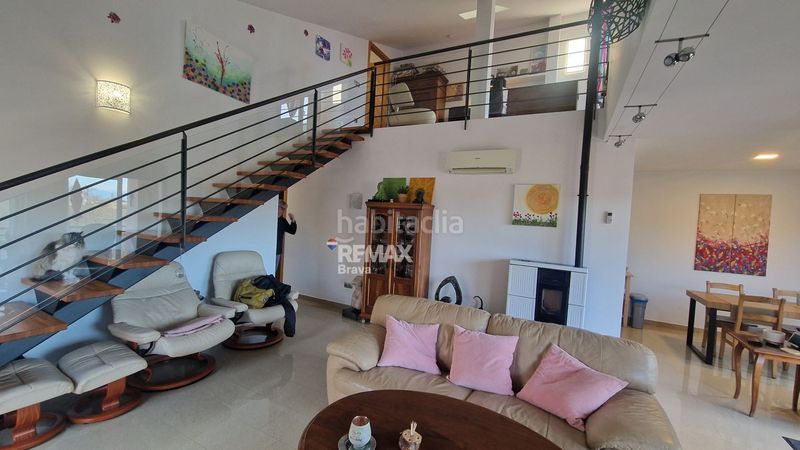 Foto 32ff43a5-18c4-40cb-baac-5f822aed81ed. Duplex con riscaldamento parcheggio in Centre Roses