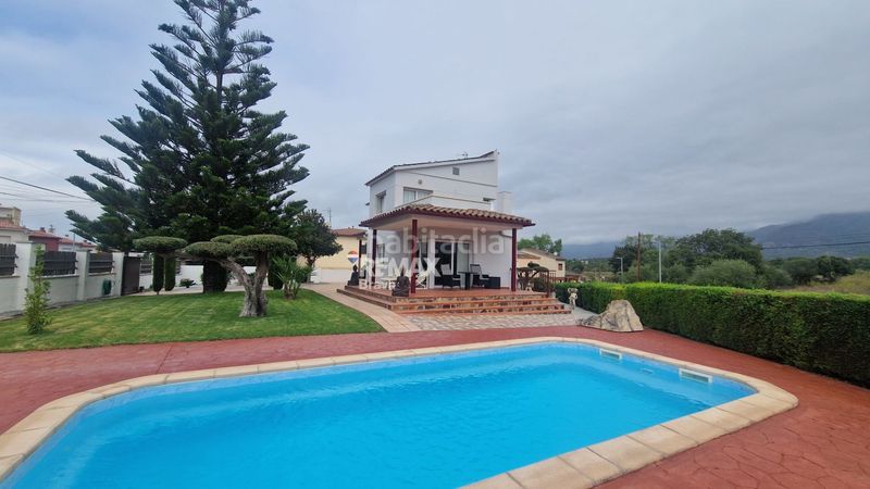 Foto 70d73f5f-87f8-4b16-9209-f4ff02d3854b. Xalet amb aparcament piscina a Nord Roses