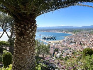 Chalet  Calle cl de ramon llull. Roses, puig rom villa mediterránea con vistas espectaculares al