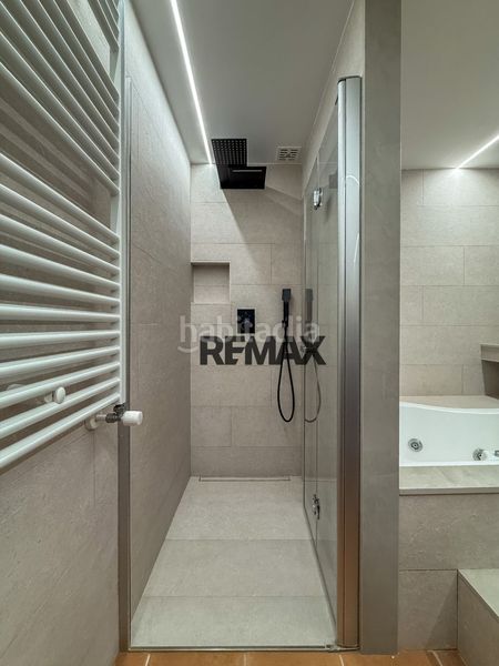 Foto 4e0b968c-f69d-4044-a976-aa3a5efdf84d. Casa adossada amb aparcament piscina a Poble Calonge