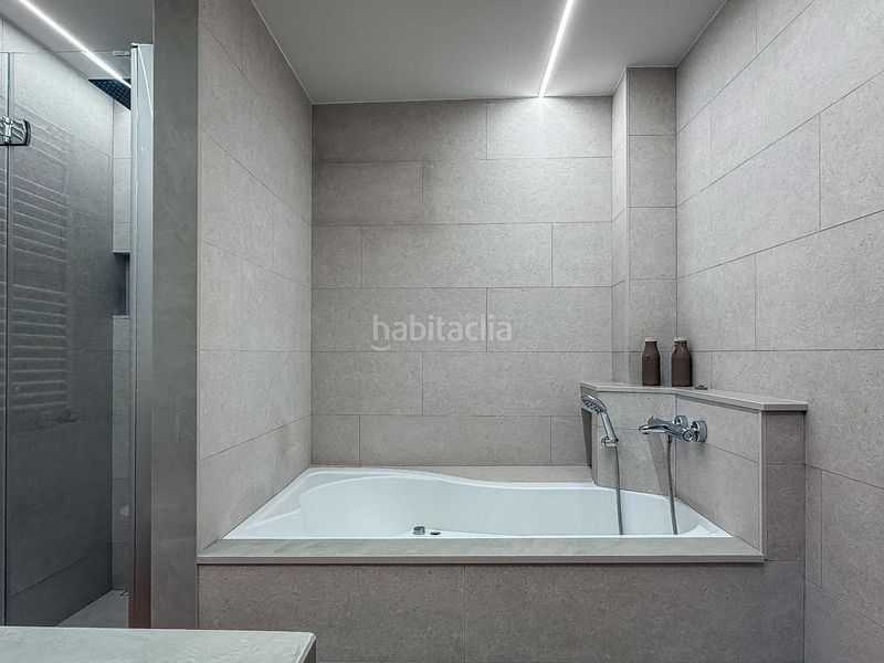 Foto a1d9699f-6e5c-429d-bc8f-af7ab9ce1adb. Casa adossada amb aparcament piscina a Poble Calonge