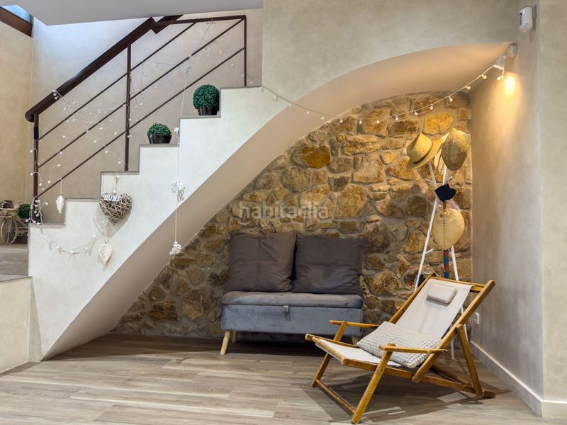 Foto c941b010-697f-4099-8bd9-bd1d81c24d47. Casa adossada amb aparcament piscina a Poble Calonge