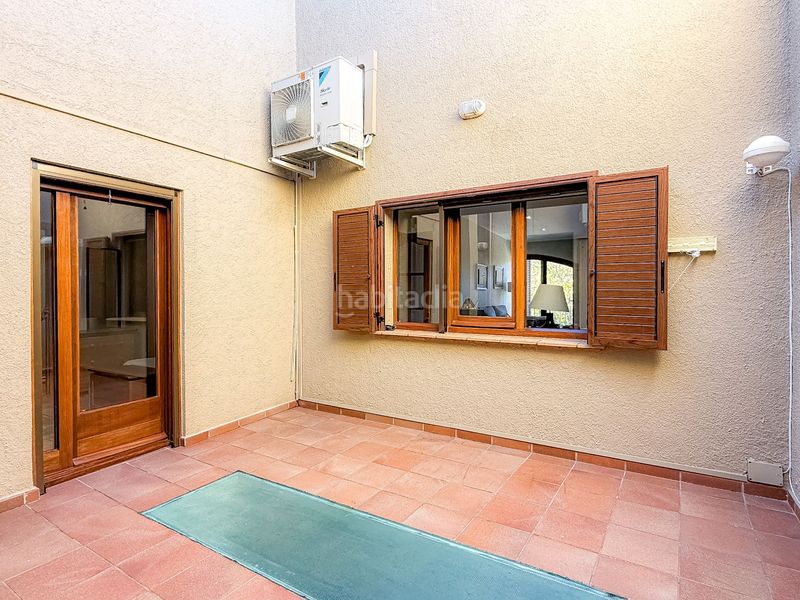 Foto d1c94b08-2f1e-4ef2-9f49-f5953a469bb6. Casa adossada amb aparcament piscina a Poble Calonge