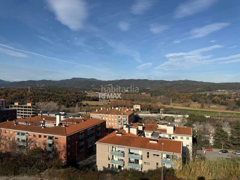 Foto 5bb9fae6-6f50-4d4a-9887-a8262697b3c2. Casa amb aparcament a Hostalric