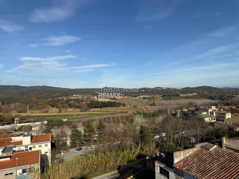 Foto 6f78cb0b-a43a-48a4-a3c1-da1e1766de60. Casa amb aparcament a Hostalric