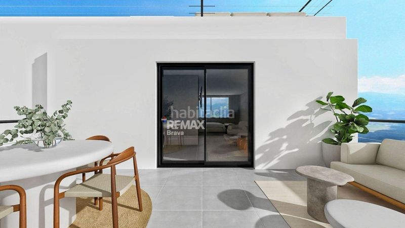 Foto d06b3b1e-8e26-482a-b8c5-afcf5a6a2b90. Casa amb aparcament a Hostalric