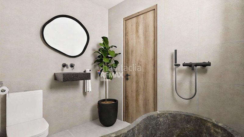 Foto d60702a0-43e1-4255-ac65-b92168585e7e. Casa amb aparcament a Hostalric