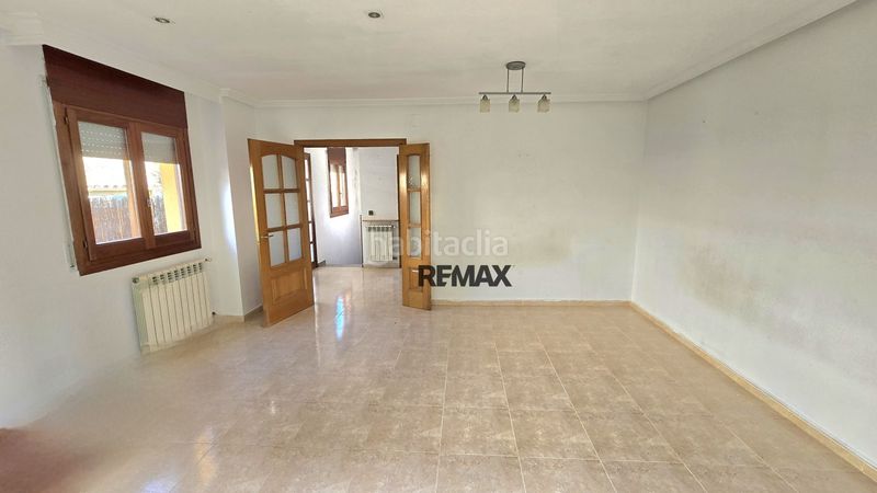 Foto fa312d95-51c5-49e4-9469-dd8b0728a343. Xalet amb aparcament a Olot