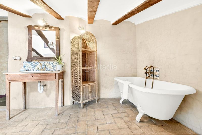 Foto ea01f54d-652a-4770-9247-7032f5557057. Xalet amb calefacció piscina a Esponellà