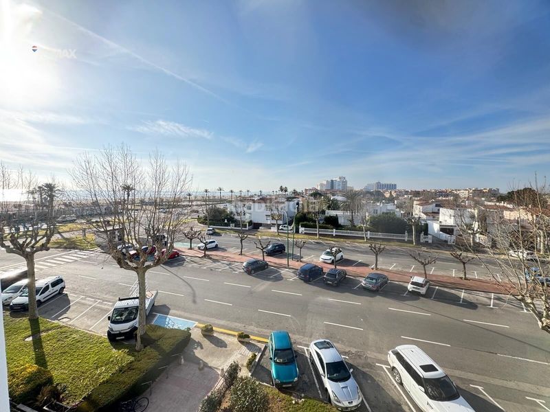 Foto d3f97594-e93d-41fa-b238-db993659b2c9. Apartament a Salins - Cavall de Mar Empuriabrava